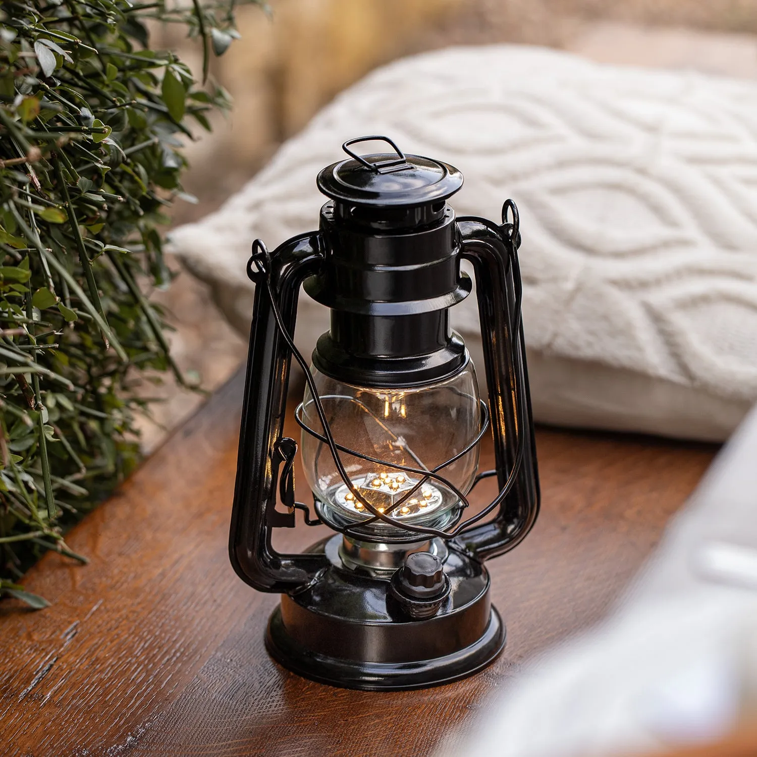 Black Storm Battery Lantern