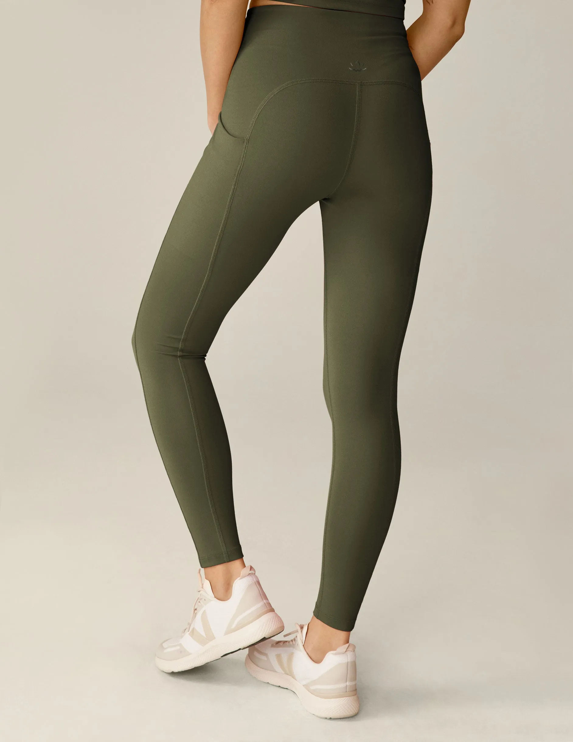 POWERBEYOND™ Strive Pocket Midi Legging 2.0